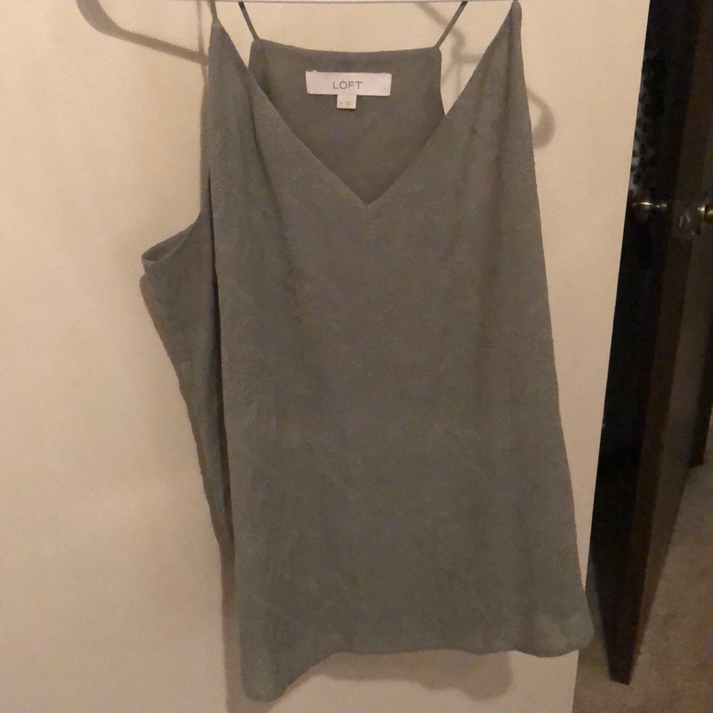 Loft size M green embroidered spaghetti strap tank